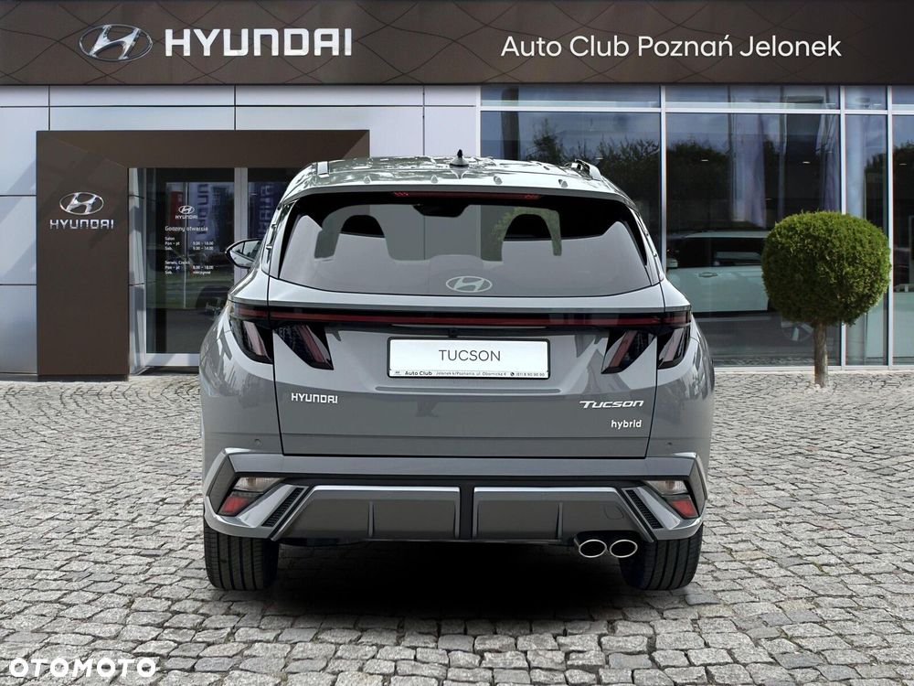 Hyundai Tucson - 4
