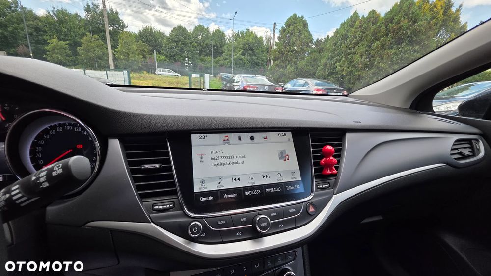 Opel Astra 1.0 T Essentia S&S - 13