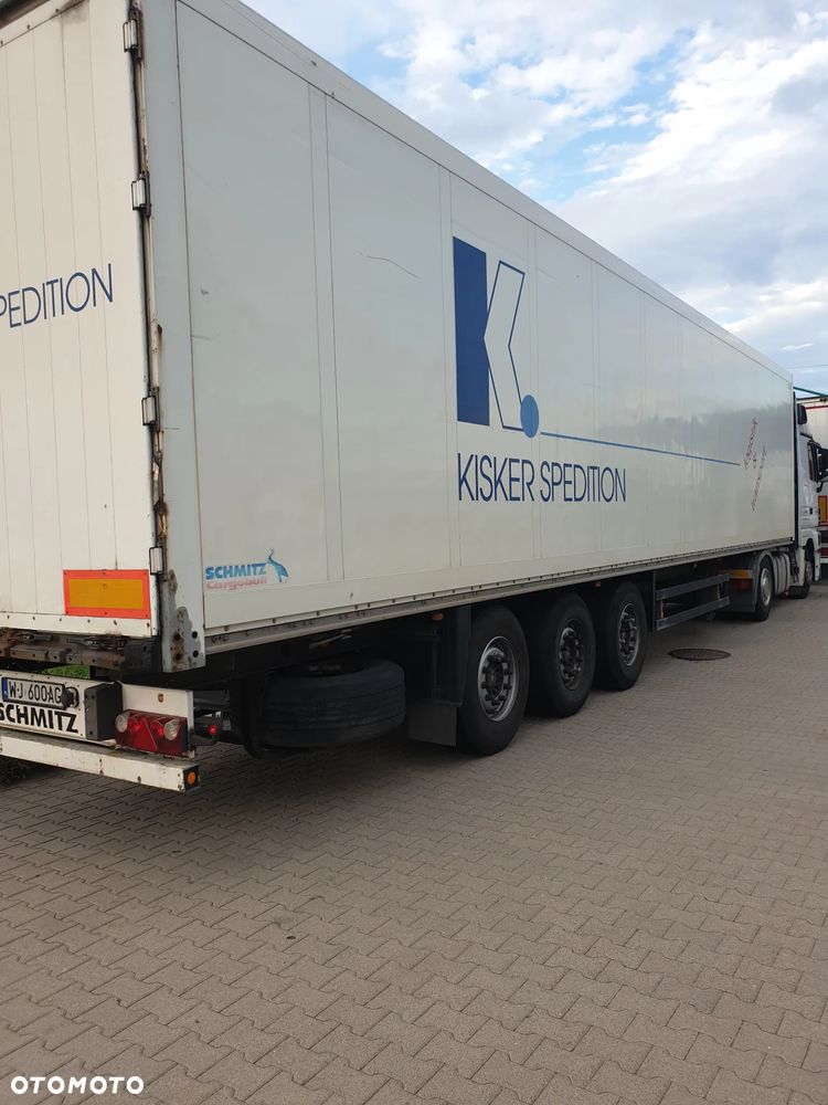 Schmitz Cargobull SKO 24 - 2
