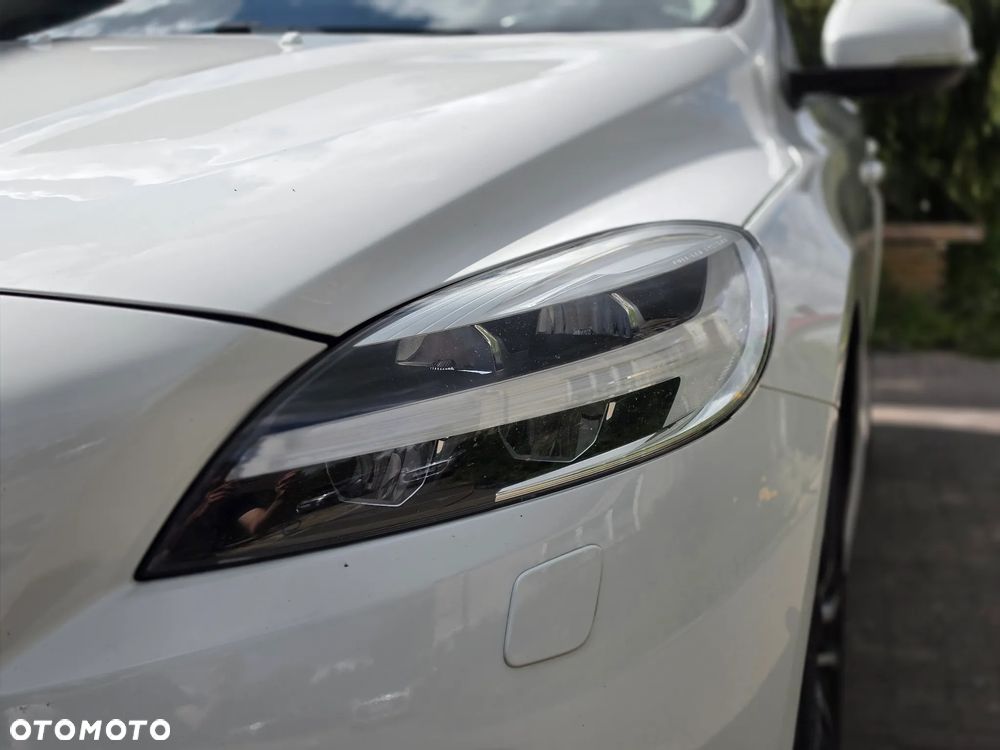 Volvo V40 - 4