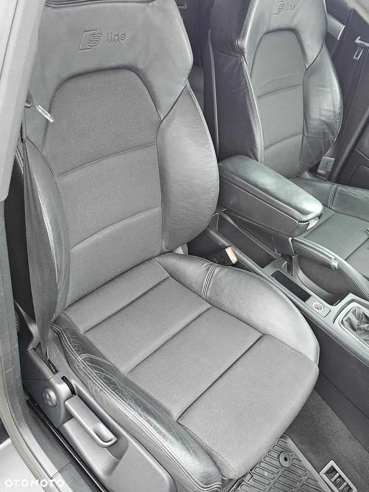 Audi A4 Avant 2.0 TDI - 11