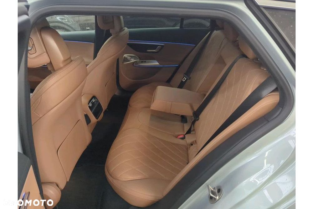 Mercedes-Benz Klasa E - 8