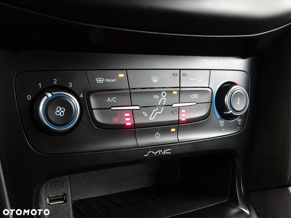 Ford Focus - 29