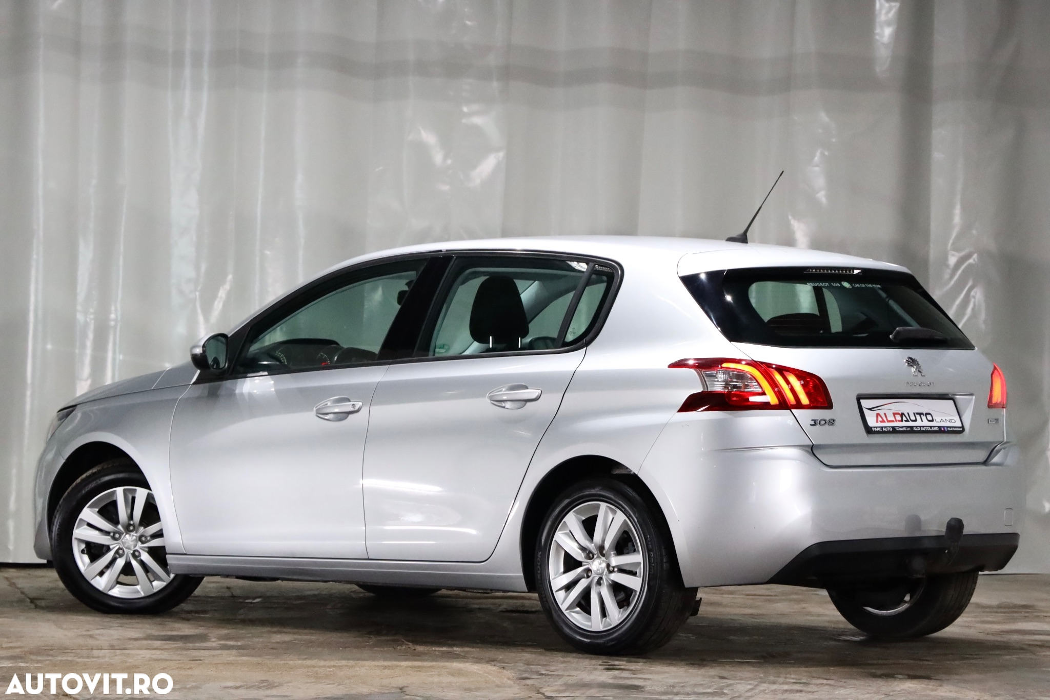Peugeot 308 BlueHDi FAP 120 Stop & Start Active - 4