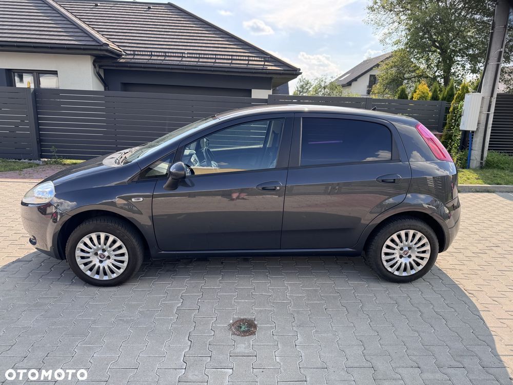Fiat Grande Punto - 2