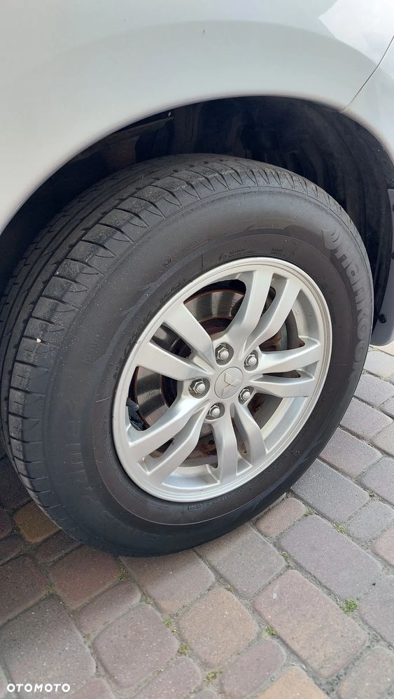 Mitsubishi Outlander 2.0 2WD Invite - 6