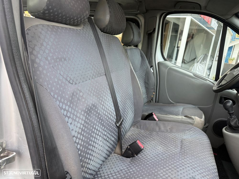 Renault Trafic 2.0 dCi 115 - 14