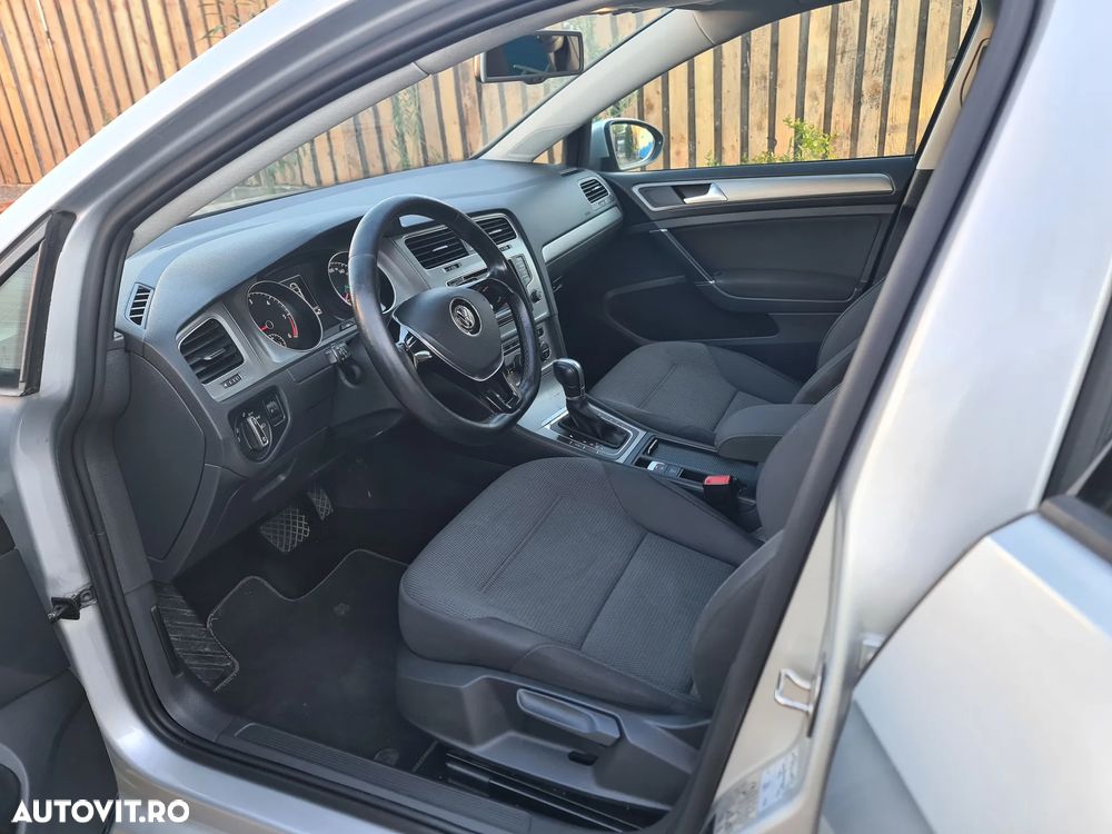Volkswagen Golf 1.6 BlueTDI DSG Comfortline - 6