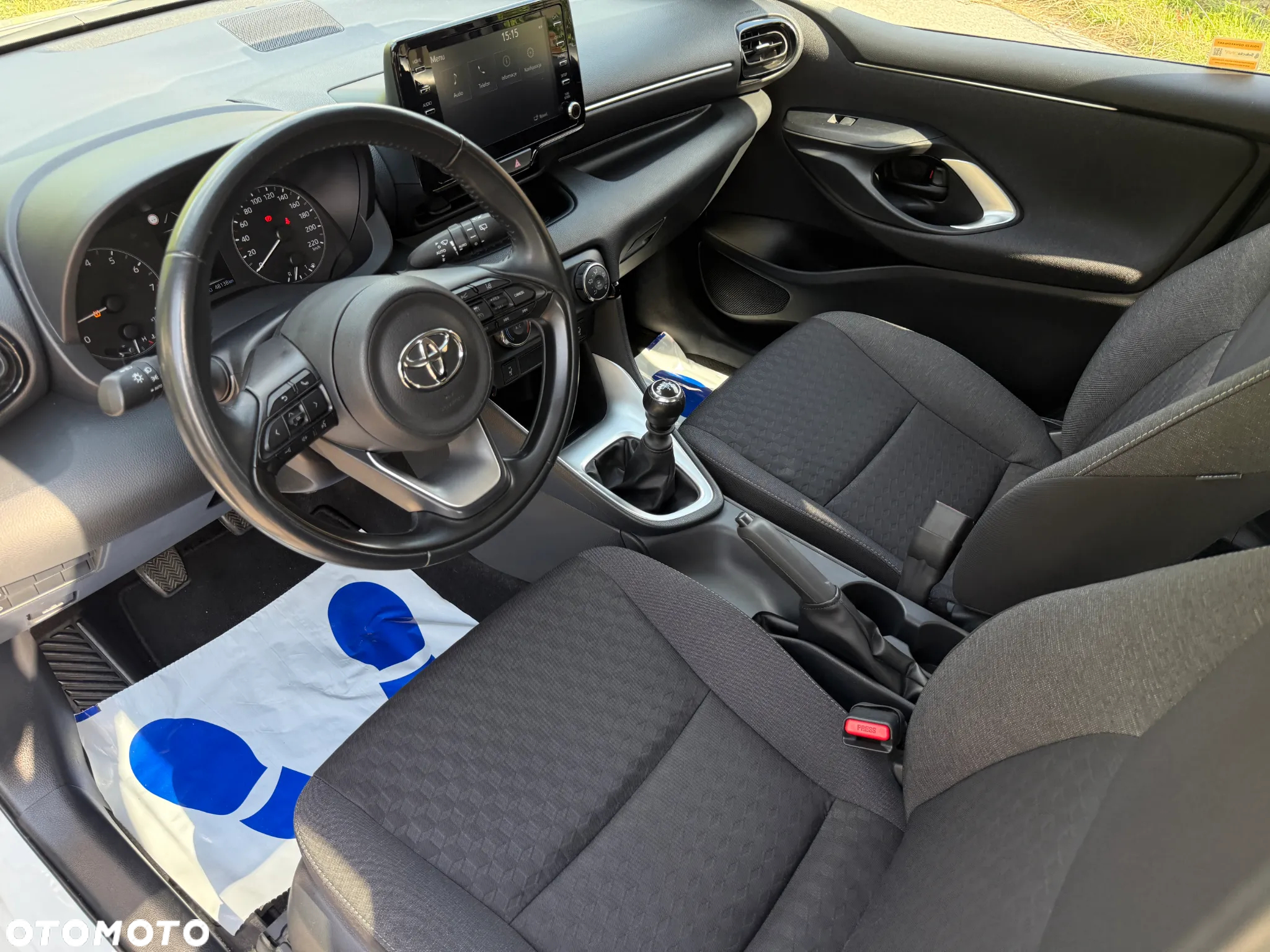 Toyota Yaris 1.5 Comfort - 9