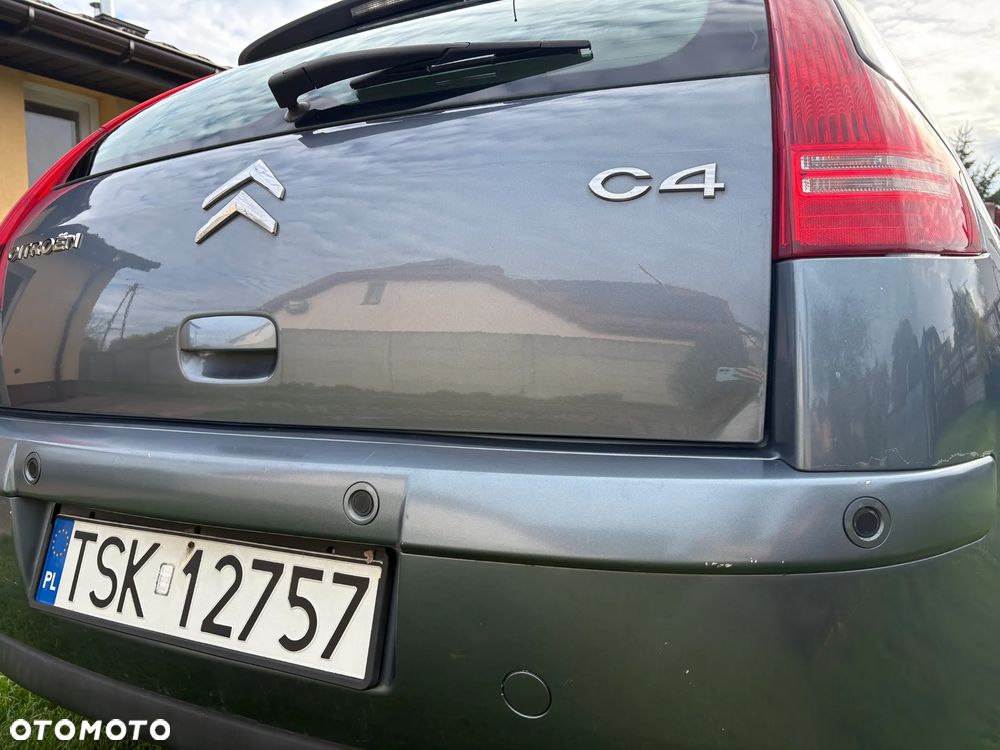 Citroën C4 1.6 16V Magic - 5