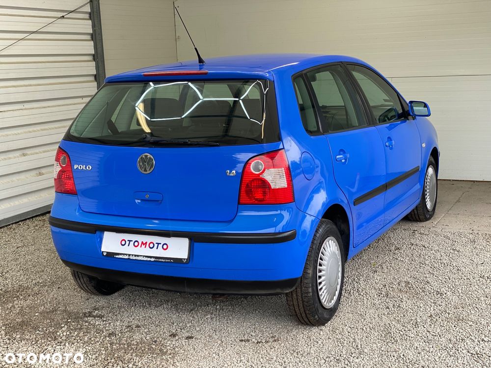 Volkswagen Polo 1.4 16V Basis - 26