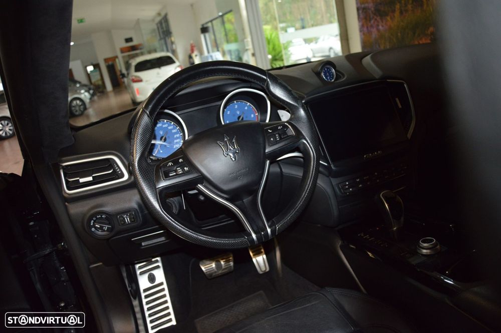 Maserati Ghibli 3.0 V6 - 37