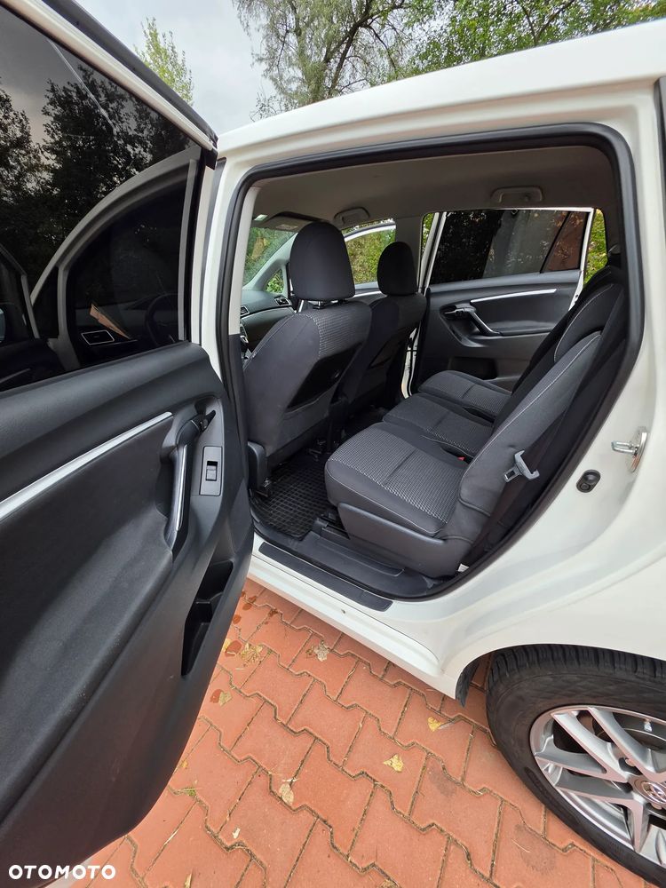 Toyota Verso 1.8 Premium MS 7os EU6 - 10