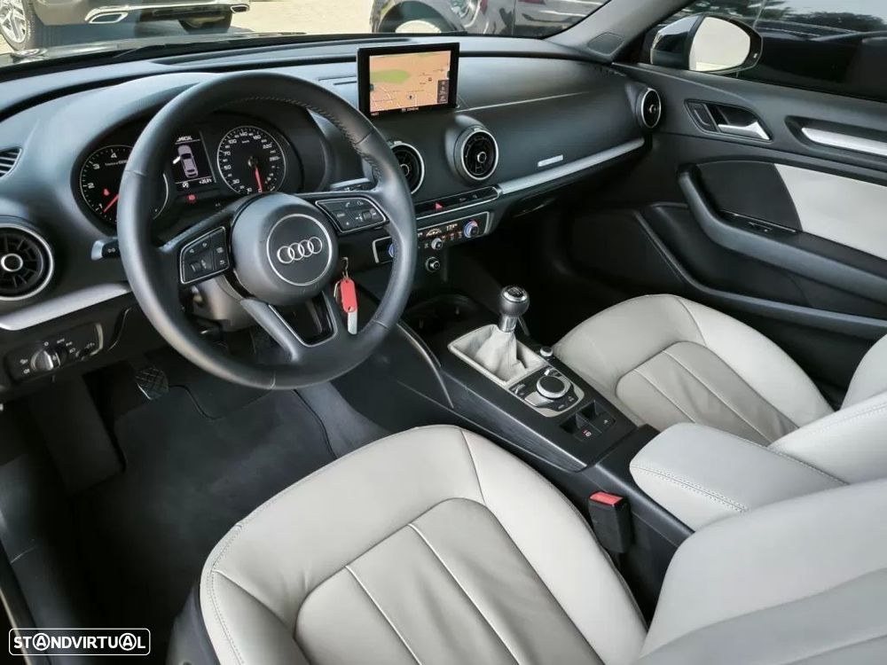 Audi A3 Cabrio 1.6 TDi - 6
