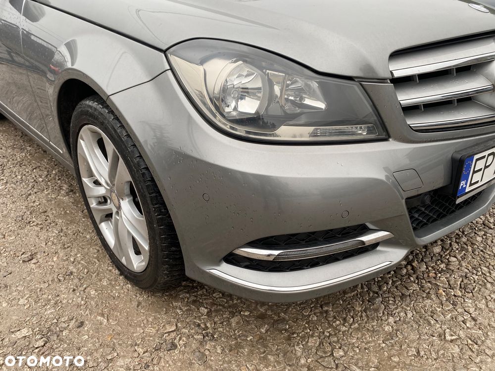 Mercedes-Benz Klasa C 180 (BlueEFFICIENCY) Avantgarde - 10