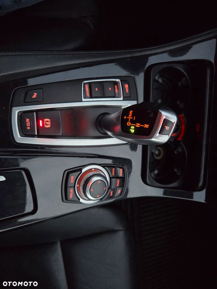 BMW Seria 5 - 24
