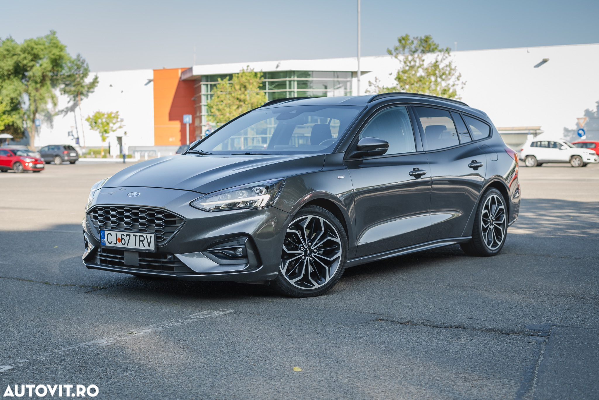 Ford Focus Turnier 1.5 EcoBlue Start-Stopp-System Aut. ST-LINE STYLE - 20