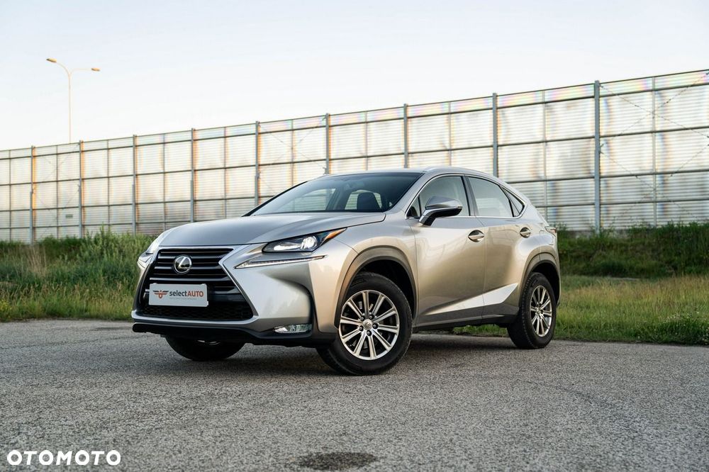 Lexus NX 200t Elite AWD - 2