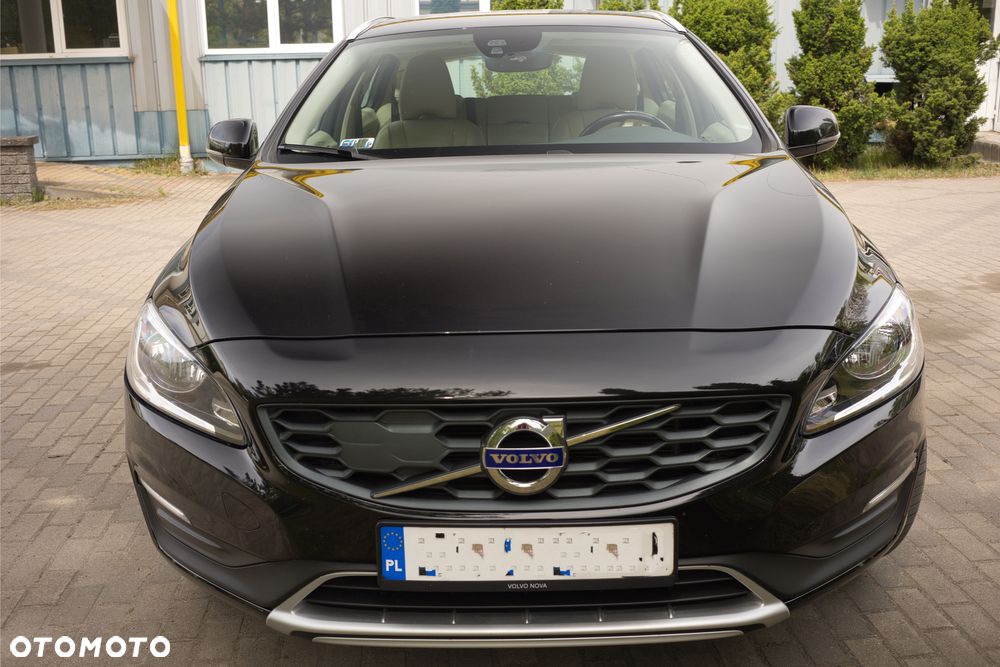 Volvo V60 Cross Country - 2