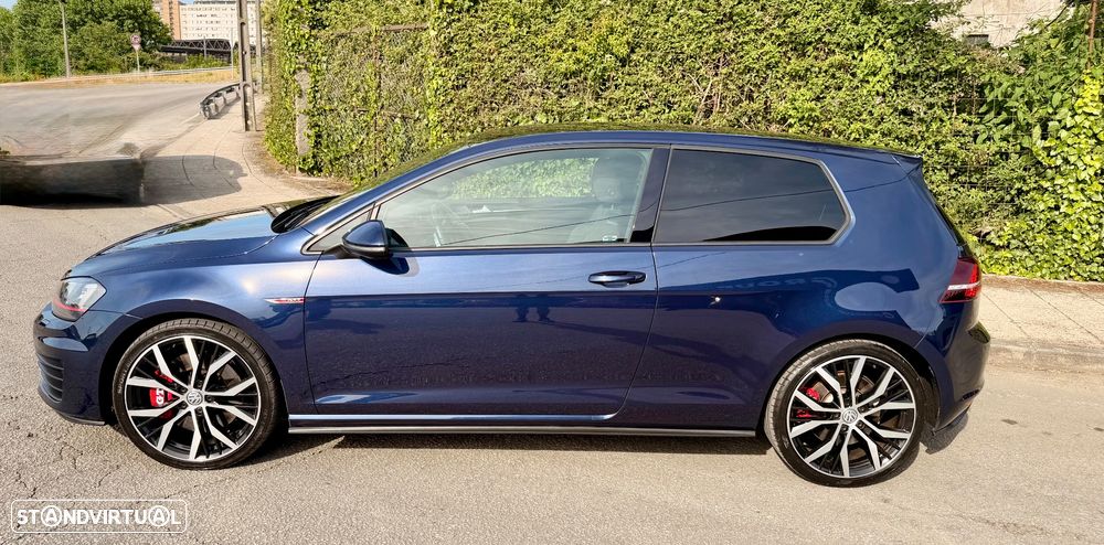 VW Golf GTI Performance BlueMotion - 4