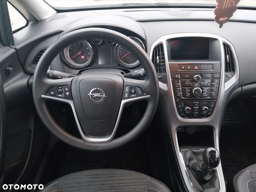 Opel Astra - 19