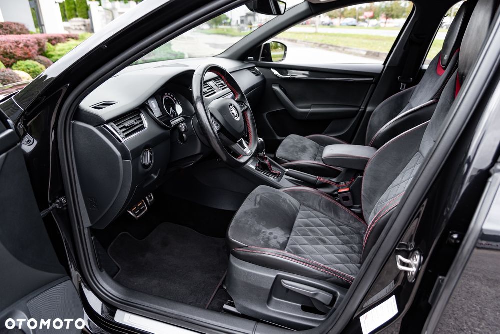 Skoda Octavia 2.0 TSI RS 230 DSG - 18