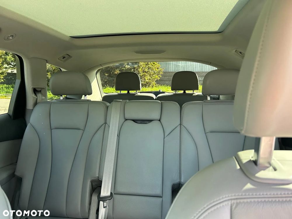 Audi Q7 - 8