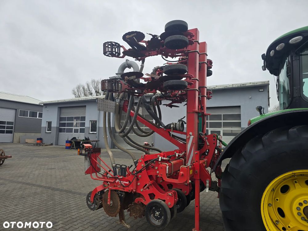 Kverneland Kultistrip F - 12