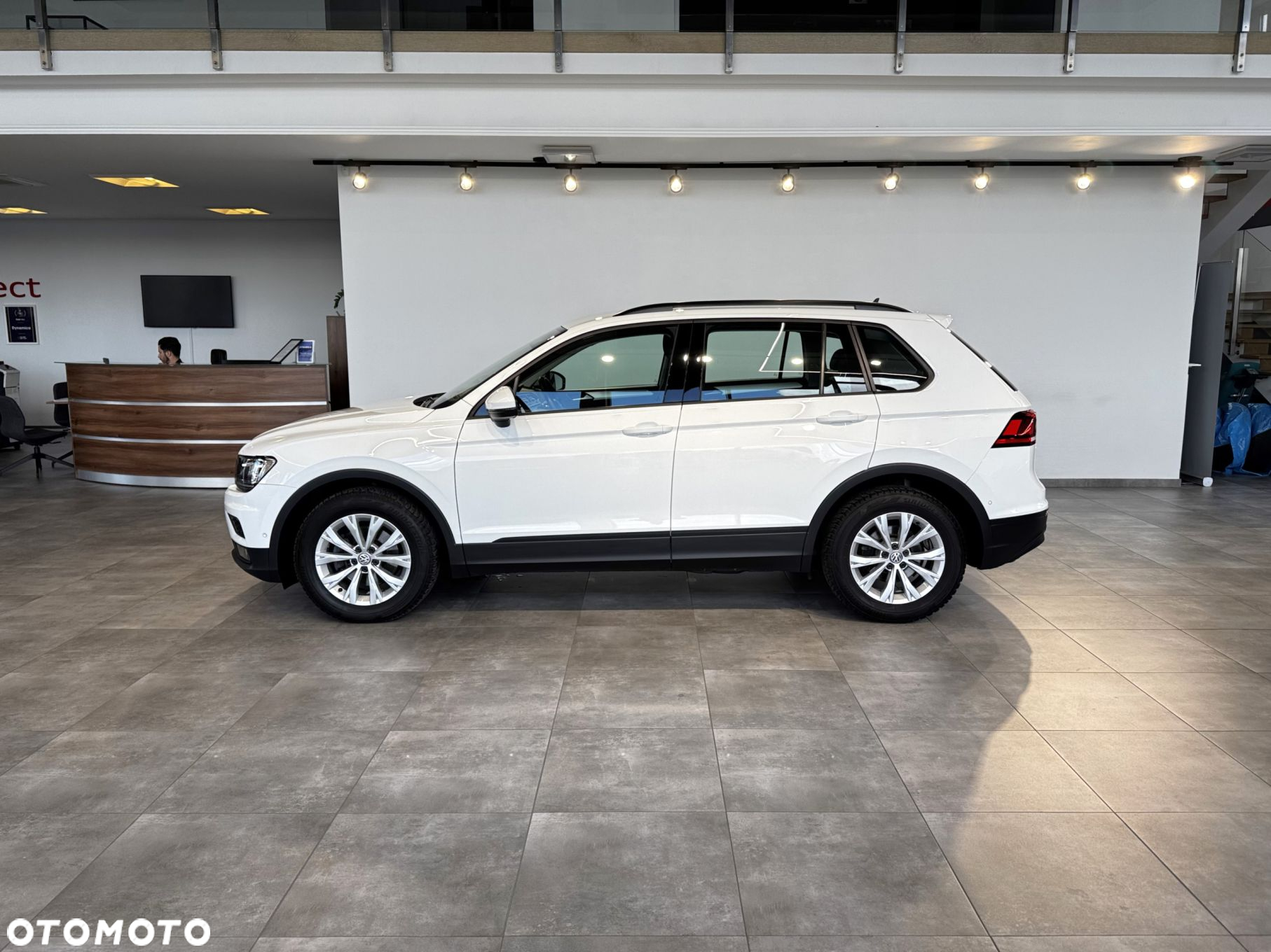 Volkswagen Tiguan - 6