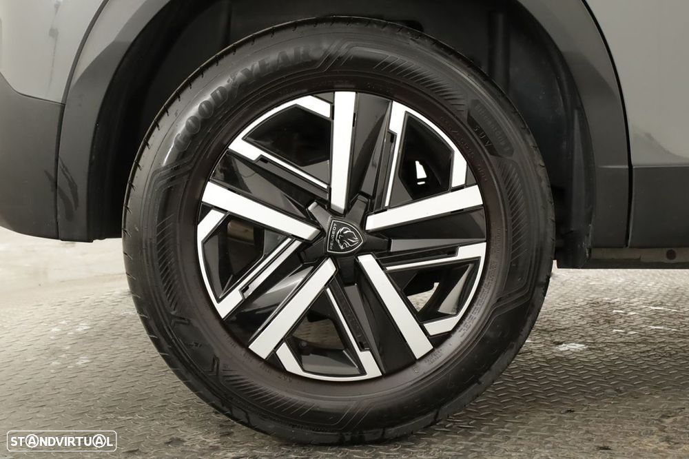 Peugeot 2008 1.2 PureTech SE Style - 5