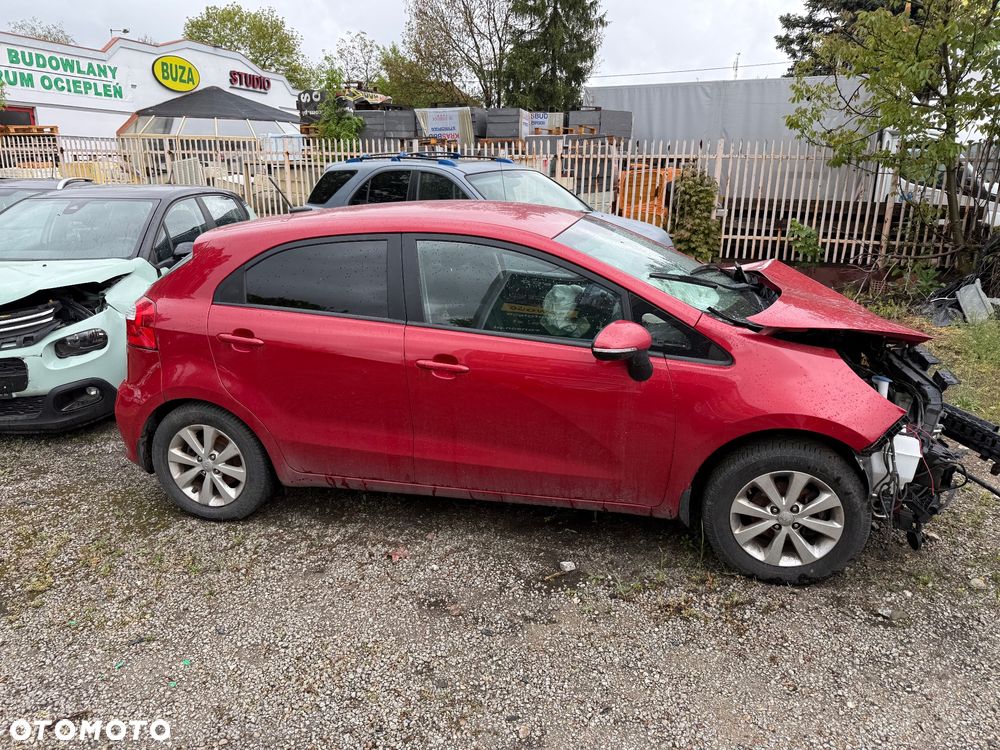 Kia Rio 1.2 Business Line - 7