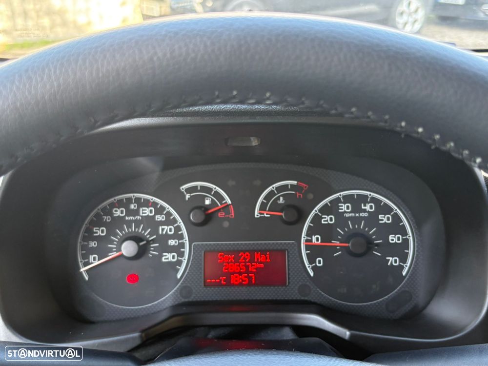 Fiat Qubo 1.3 M-Jet - 10