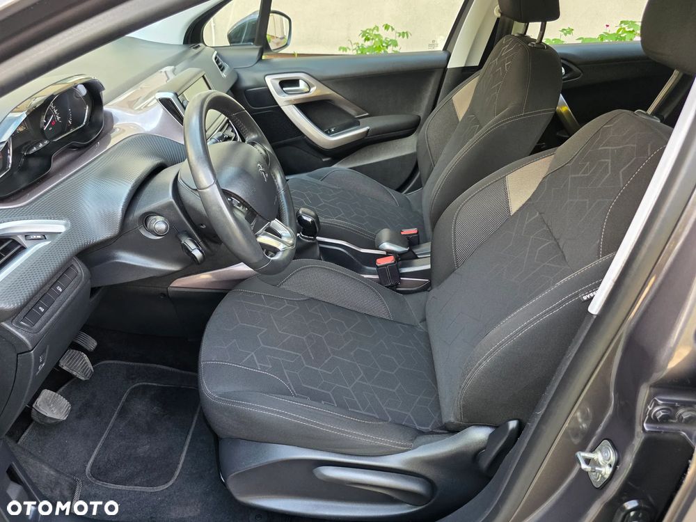 Peugeot 2008 1.6 VTi Active - 17