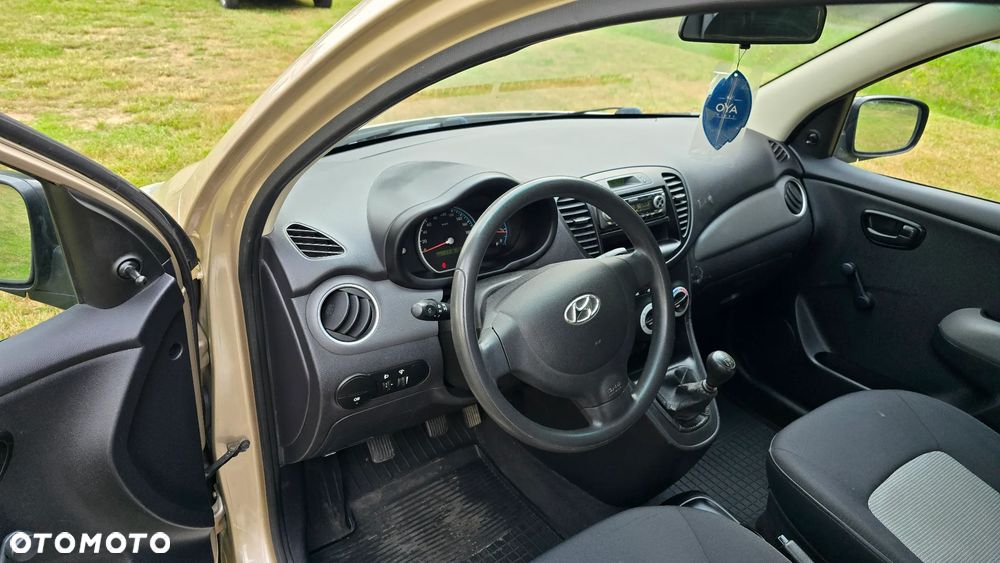 Hyundai i10 1.1 Classic - 5