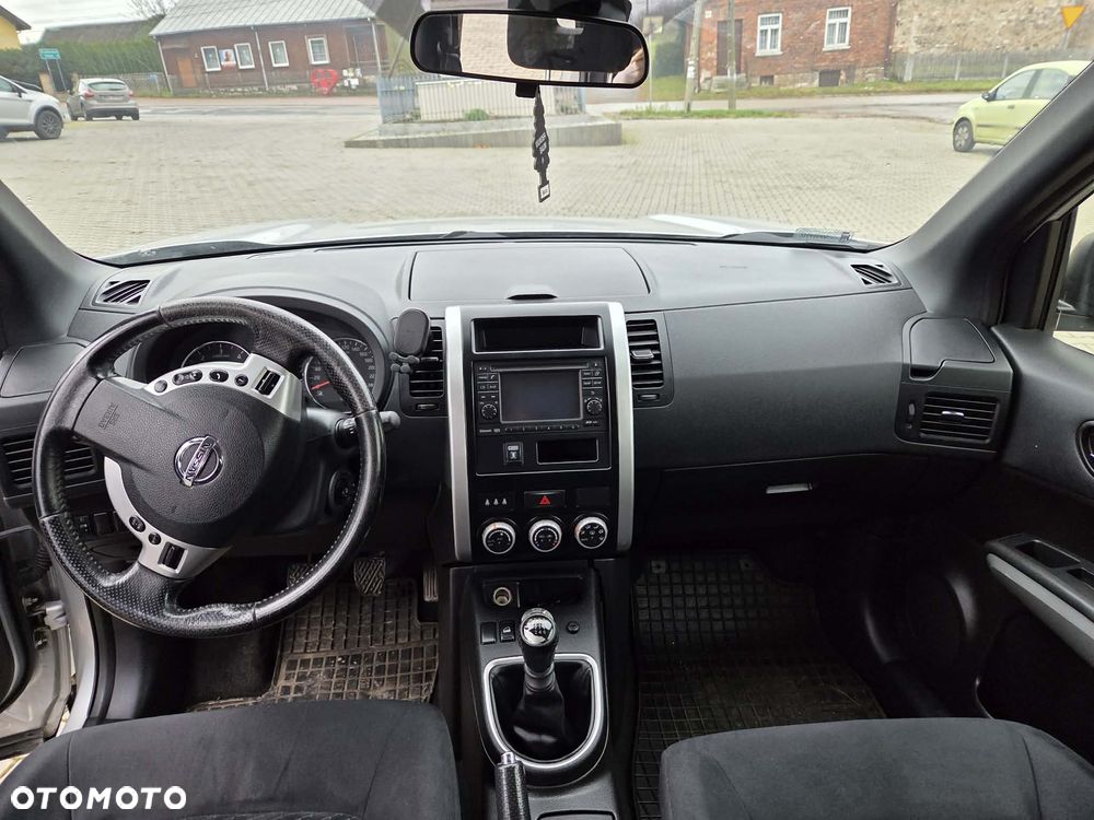 Nissan X-Trail - 9