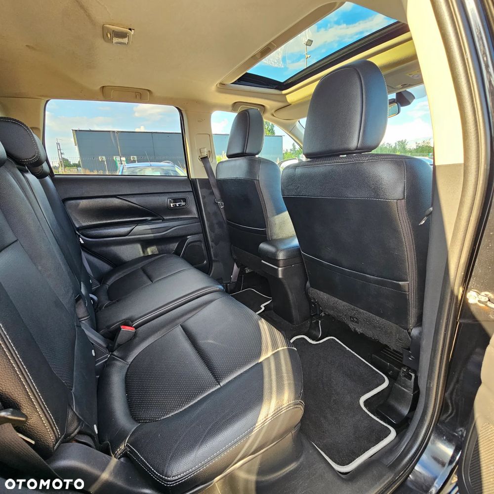 Mitsubishi Outlander 2.0 4WD - 20