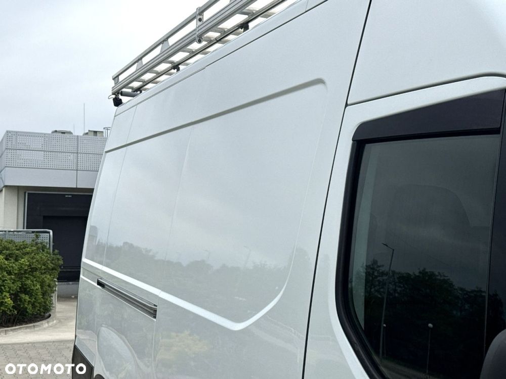 Iveco Daily - 25