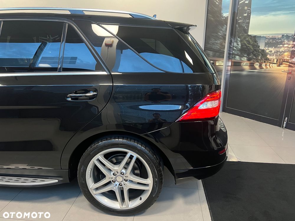 Mercedes-Benz ML 350 BlueTec 4-Matic - 8