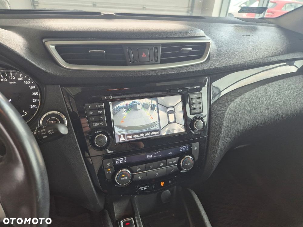 Nissan Qashqai 1.2 DIG-T Tekna - 14