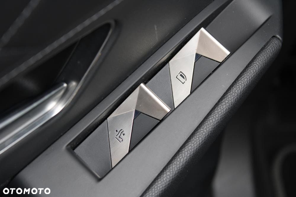DS Automobiles DS 7 Crossback - 39