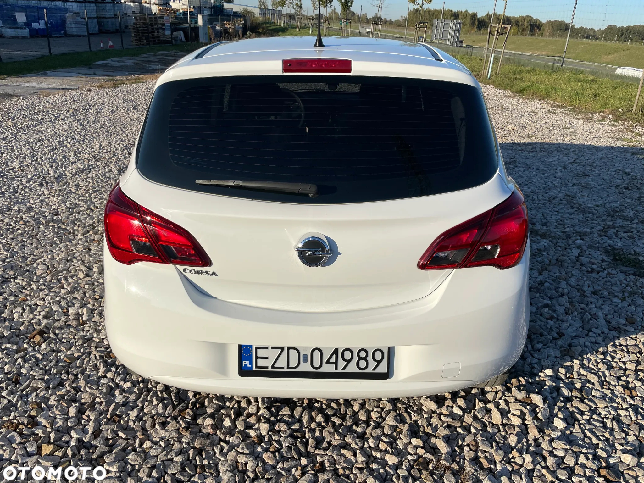 Opel Corsa 1.2 16V Color Edition - 6