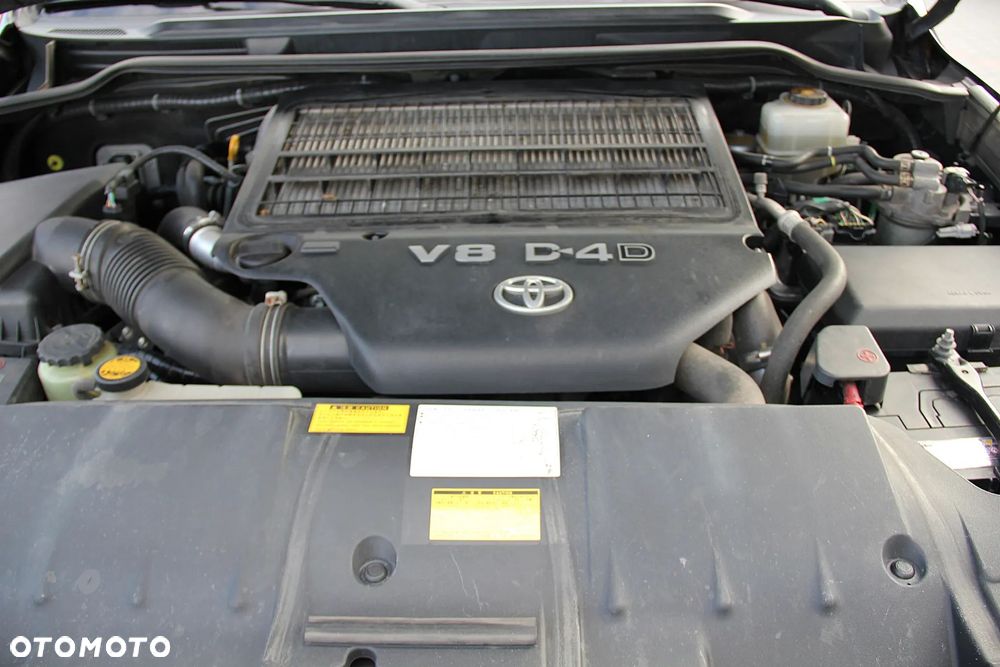 Toyota Land Cruiser LC 4.5 D-4D Prestige - 39