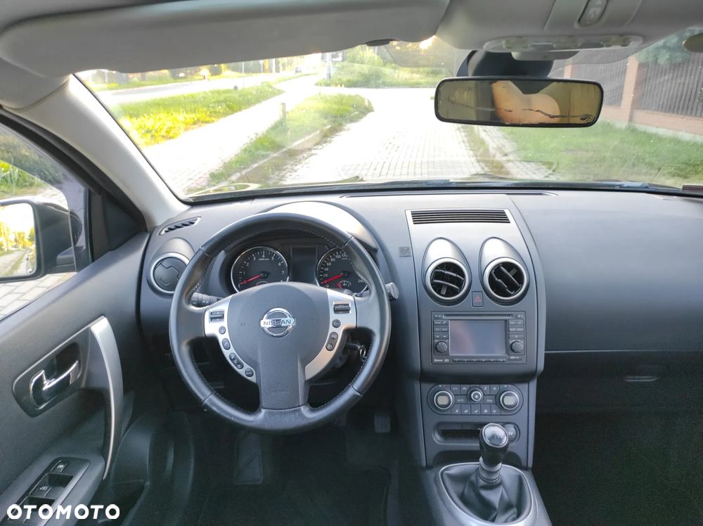 Nissan Qashqai+2 - 9