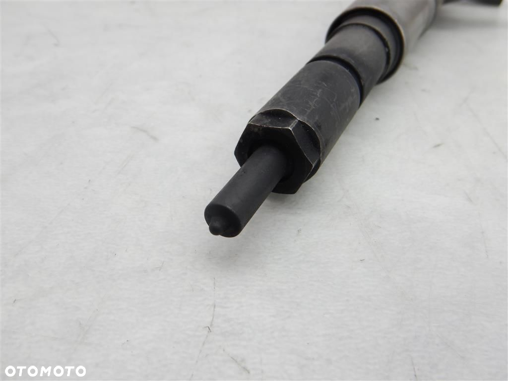 Wtrysk Wtryskiwacz BMW Seria 5 E60 3,0 D 2003-2010 BOSCH 2 PINY 0445110131 - 2