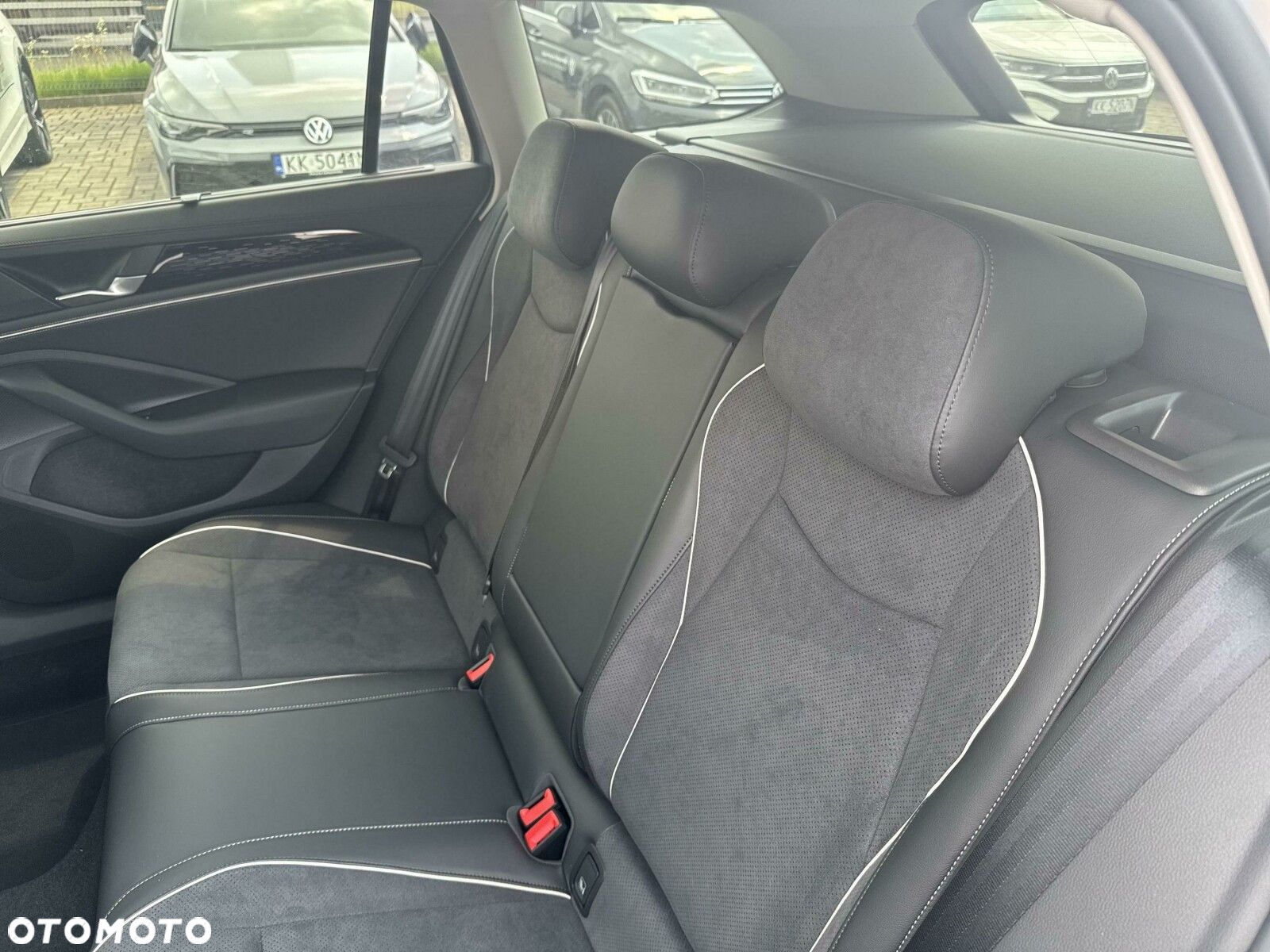 Volkswagen Passat - 20