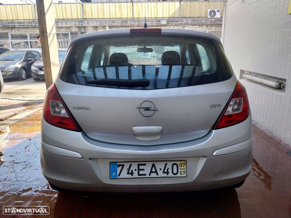 Opel Corsa 1.3 CDTI CMON - 4