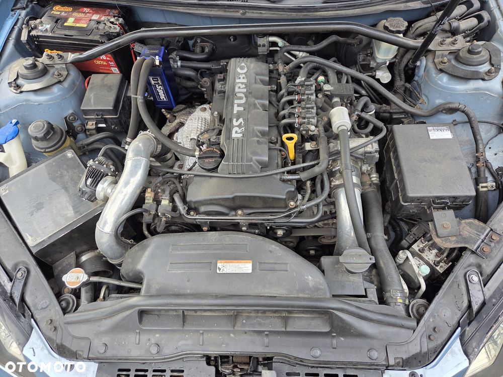 Hyundai Genesis Coupe - 5