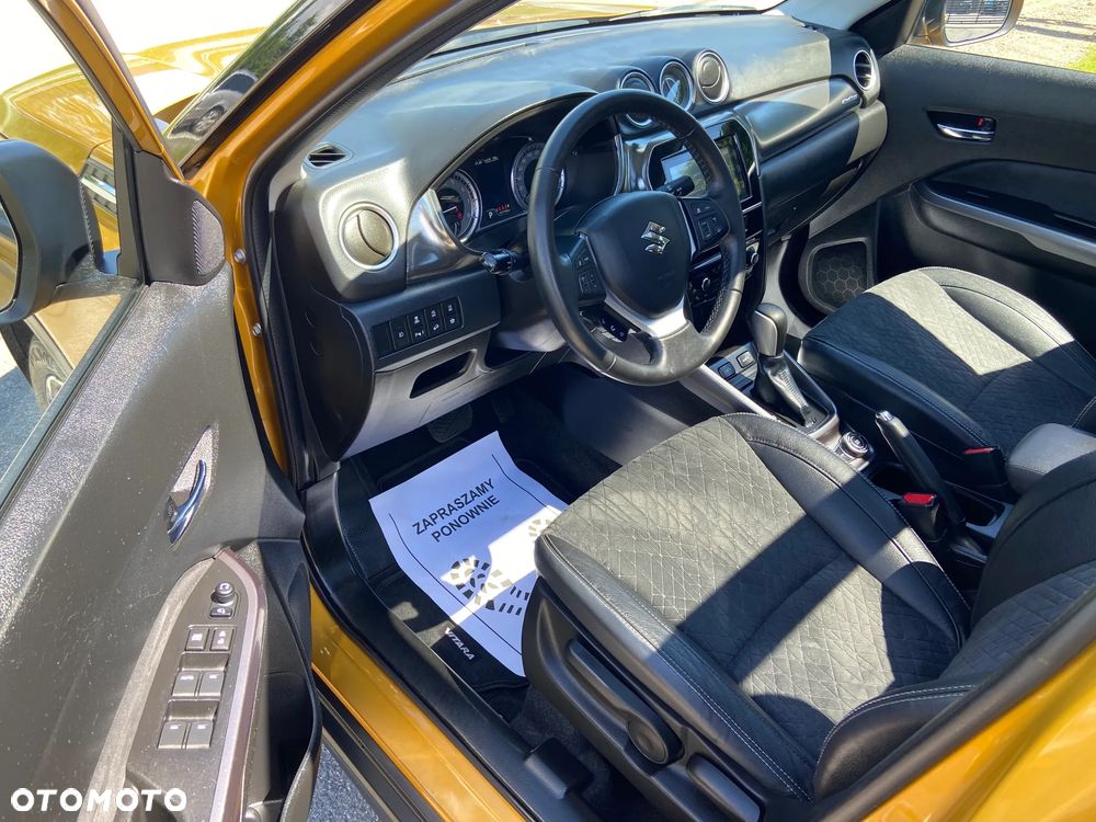 Suzuki Vitara 1.4 Boosterjet Premium 4WD - 17