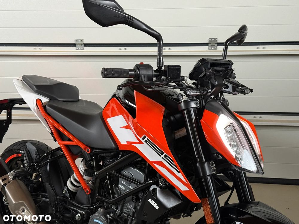 KTM Duke 125 - 15