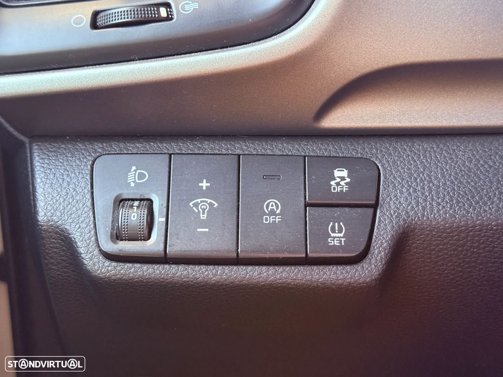 Kia Stonic 1.2 Dynamic - 22